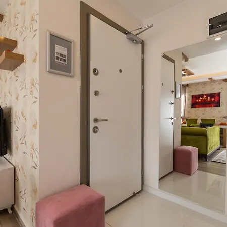 Apartman Liastar Short Term Rent
